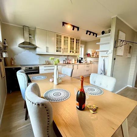 Location - Amazing Views Leilighet